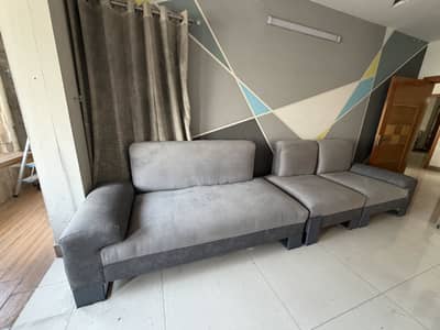 5 seater sofa set grey neat and clean condition like new