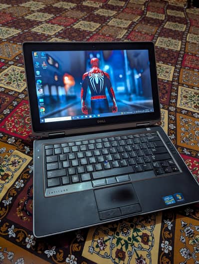 Dell latitude E6320 premium metal body laptop
