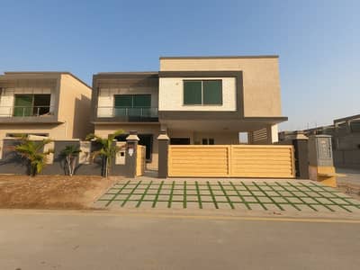 LOOP ROAD BRAND NEW PRIME LOCATION SUH 375 SQY HOUSE ASK 6 AVAIALBE FOR SALE