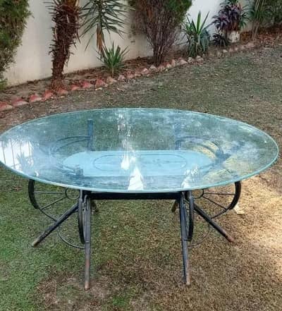 Beautiful Iron Dinning Table | Premium Quality | Excellent Condition
