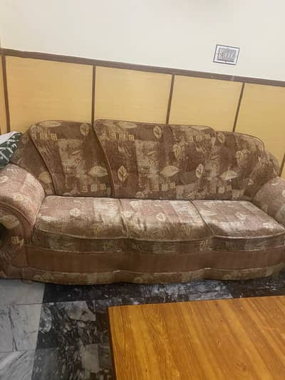 5 seater Sofa Set for sale