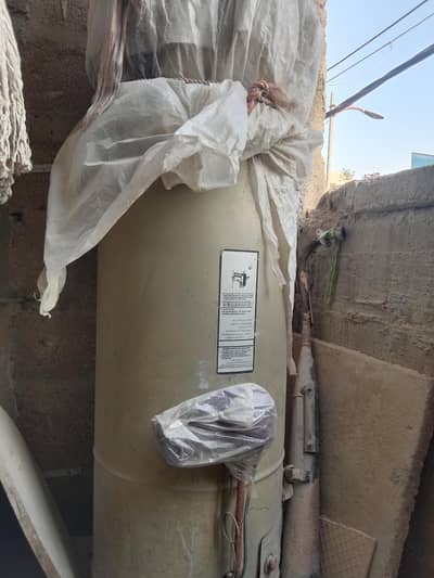 14 MM chadar Gas geyser