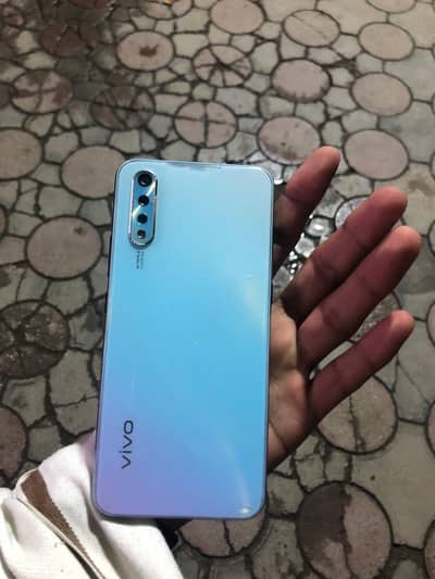 vivo s1