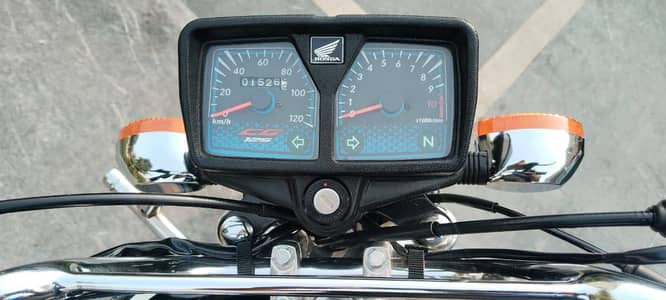 Honda 125 1528KM chla ha 1st owner ha urgent for sale