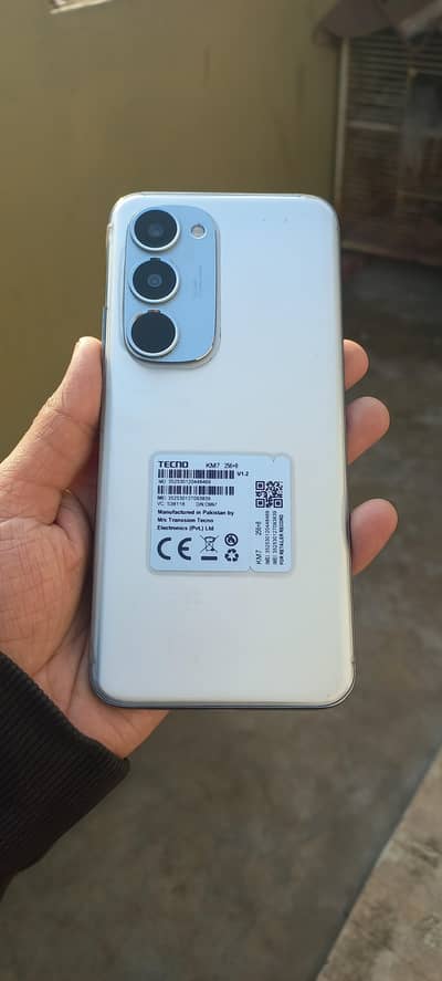 TECNO Spark 40 Pro Plus 12 + 256 Gb (Moon Titanium Color)