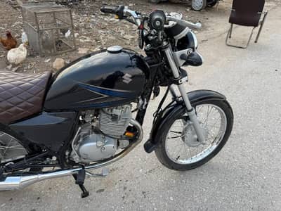 SUZUKI GS 150
