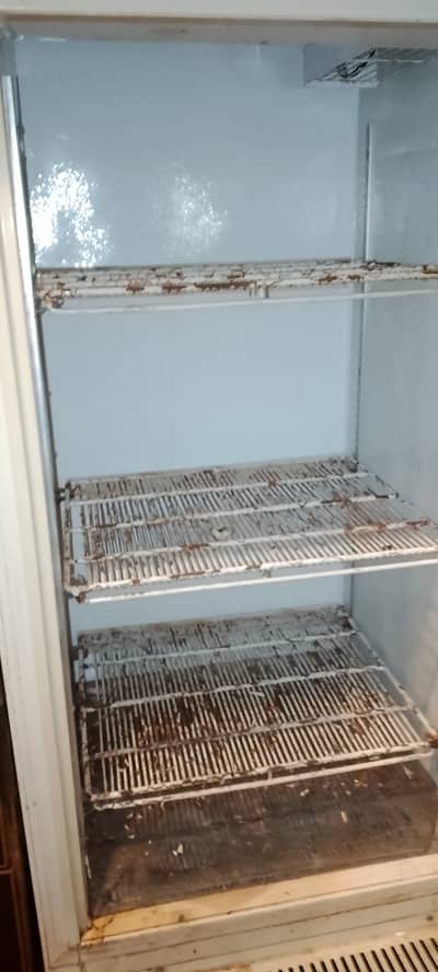 Deep farezar : caravell barnd company hay