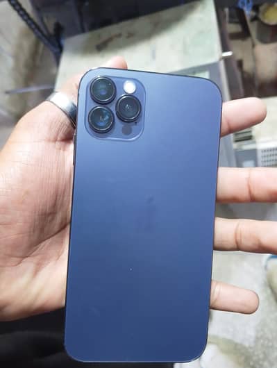 I phone 11 conword 12 pro