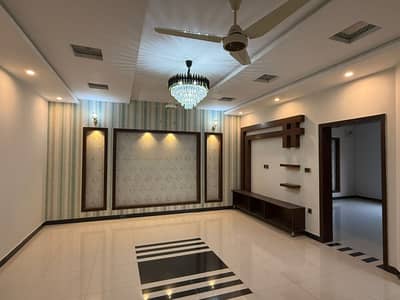10 Marla Upper Portion Available For Rent In Ghulbahar Block Bahria Town Lahore