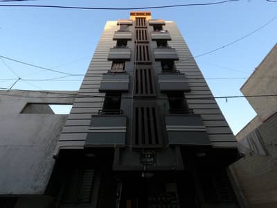 Book A 450 Square Feet Flat In Allahwala Town - Sector 31-B