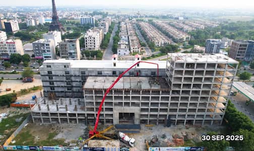 Luxury: Studio Apartments In The Grand X Facing Theme Park And Eiffel Tower On Easy Installments