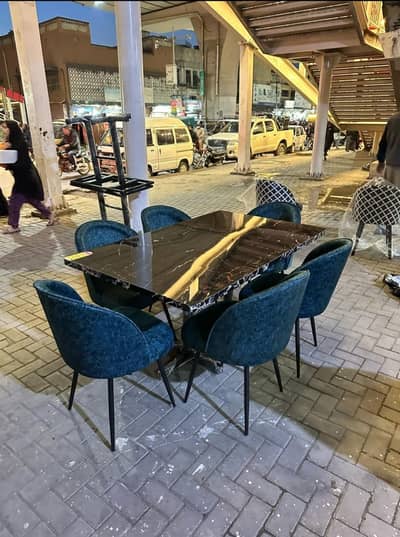 Dining Table//8,6  And $ Seater Dining Avalieble//Wooden Dining Table