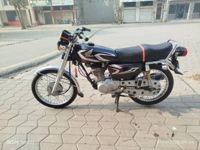 2022 model for sale bike 10 button condition urgent