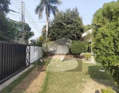 Old House On Plot Price