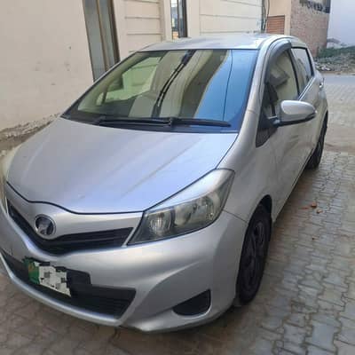 Toyota vitz 2013
