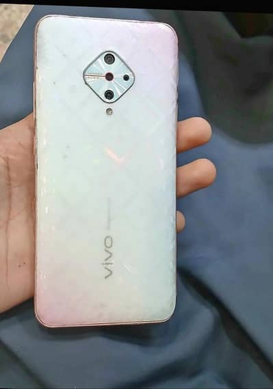 vivo v2024