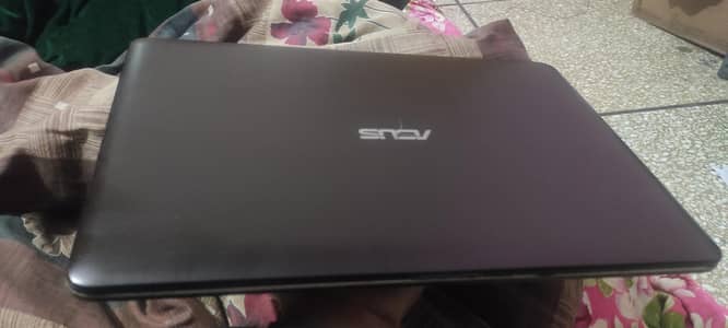 ASUS F540U urgent sale