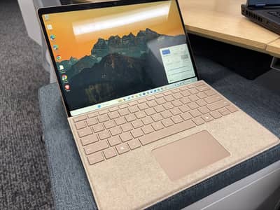 Microsoft Surface Pro 11 16/512 + Surface Keyboard