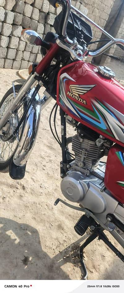 Honda CG 125 2023modal"