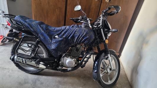 Suzuki 110 s Karachi number first owner cplc clear