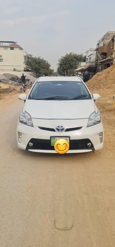 Toyota Prius S LED