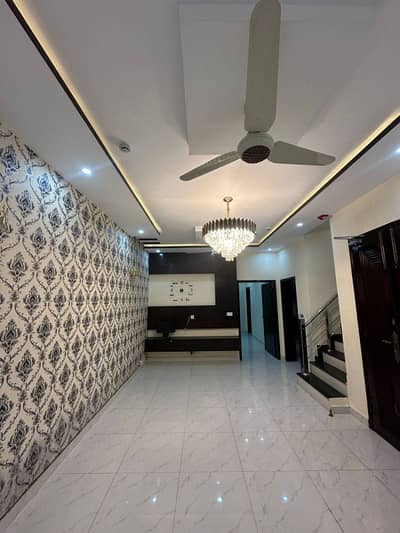 5 Marla Beautiful House For Rent in DHA 9 Town