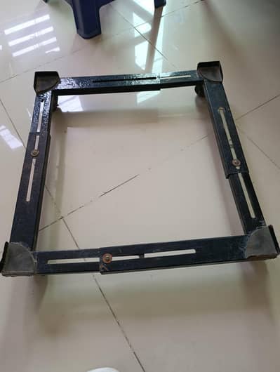 Adjustable stand trolley
