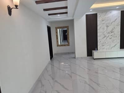 10 Marla Brand New Flat Available For Sale.