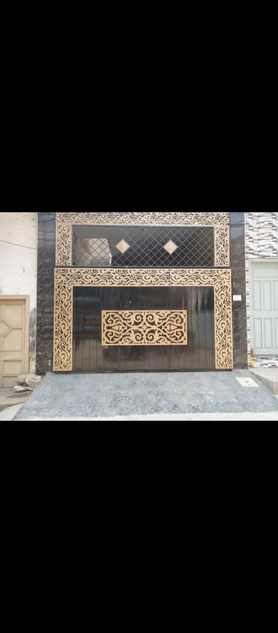 Main gate grill seerrhi steel grill sollar structure 25 years old shop