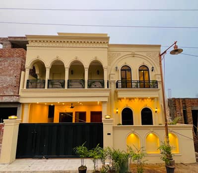 11 Marla Brand New Lavish House