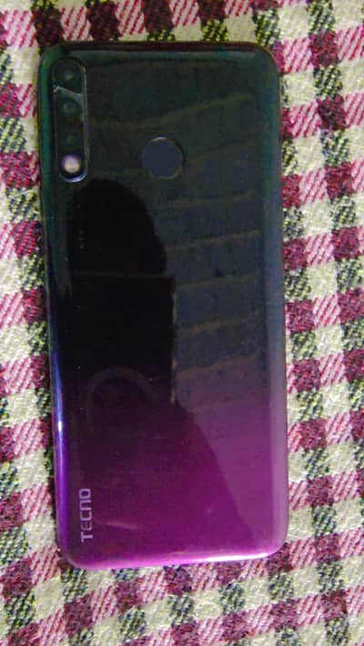 Tecno Spark 4