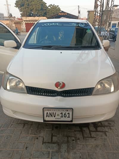 Toyota Vitz 2002