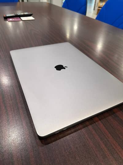 Macbook Pro 16 Inch 2019