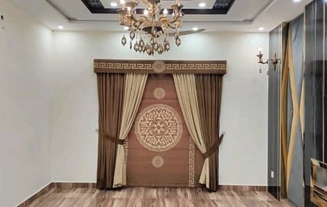 A Stunning House Is Up For Grabs In Bahria Town - Sector E Lahore