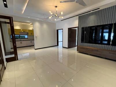 Your Ideal 10 Marla House Has Just Become Available In Bahria Town - Sector E