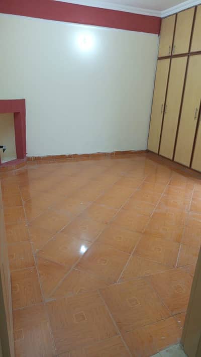 10 Marla Upper Portion For Rent In Wapda Town Phase 1