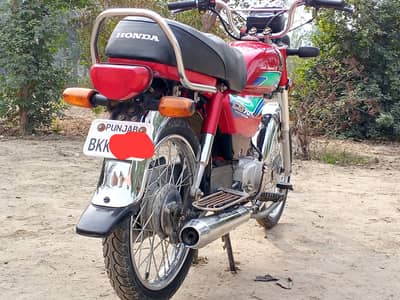 like new model 18 low mileage mint condition