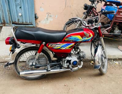 Honda CD 70 for Sale WhatsApp content 03157729251
