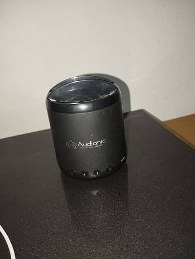 Bluetooth speaker/ wireless speaker