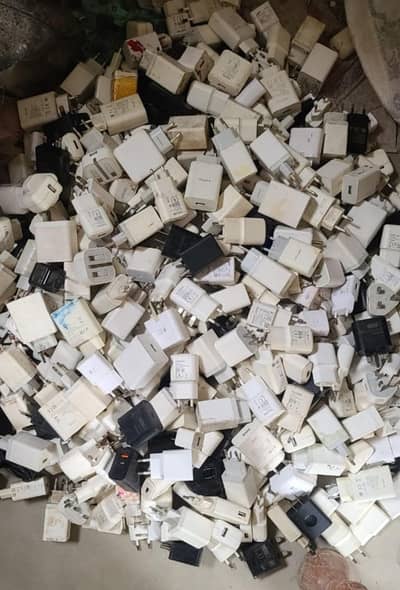 0riginal mobile charger mix  lot mall  [full add read)
