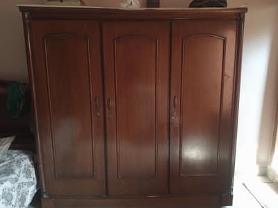3 Almirahs + 1 Dressing Table for Sale – Used Condition