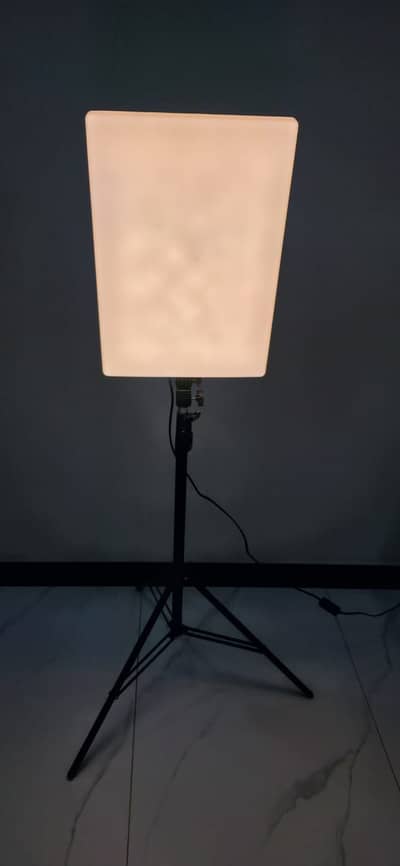 Plokama P-24 LED Fill Light with Stand