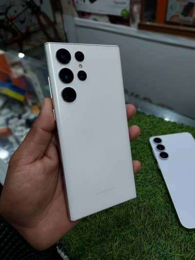 samsung S22 ultra 12 512gb officail pta approved lush condition