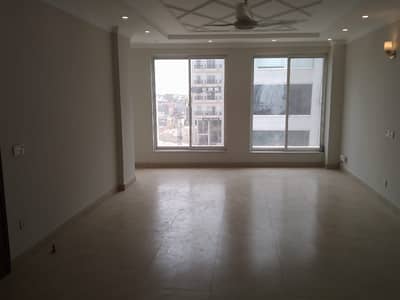 4 Marla Hall With Lift First Floor For Rent