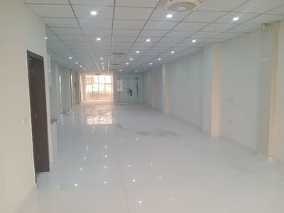 Office Sized 1600 Square Feet Is Available For rent In G-8