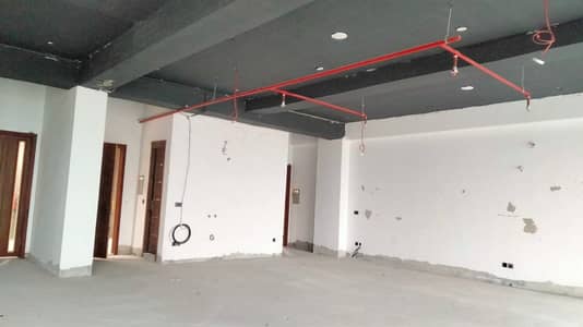 Office Of 8000 Square Feet Available In New Blue Area