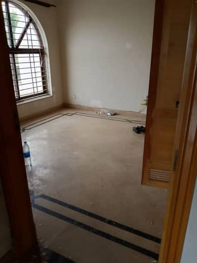 Perfect 14 Marla House In I-8/4 For rent