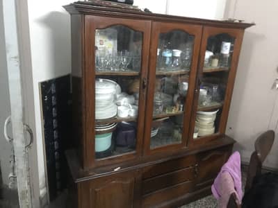 Crockery Almirah