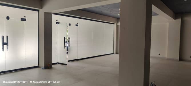 I-8 Markaz ke heart commercial area mein, roundabout ke qareeb, 3 well-maintained offices rent ke liye available hain.