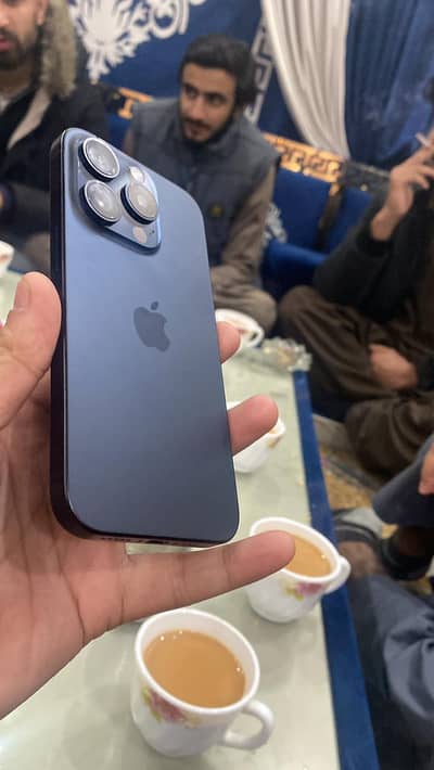 iphone 15 pro non pta  with box